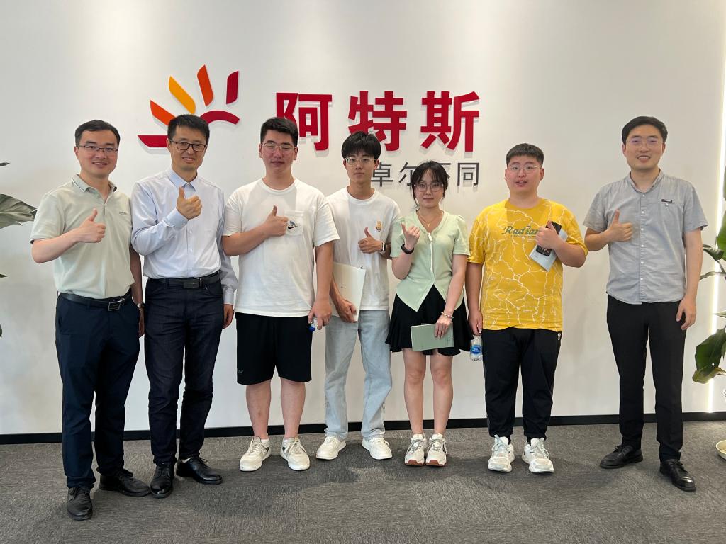 瓦力游戏