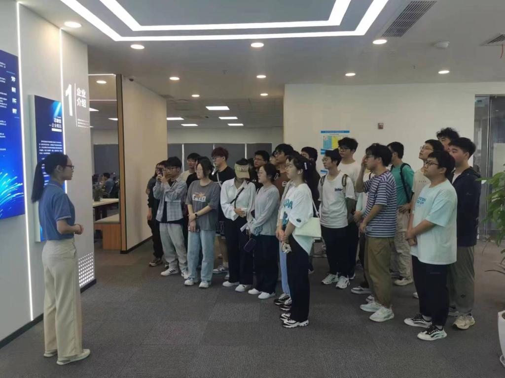 瓦力游戏