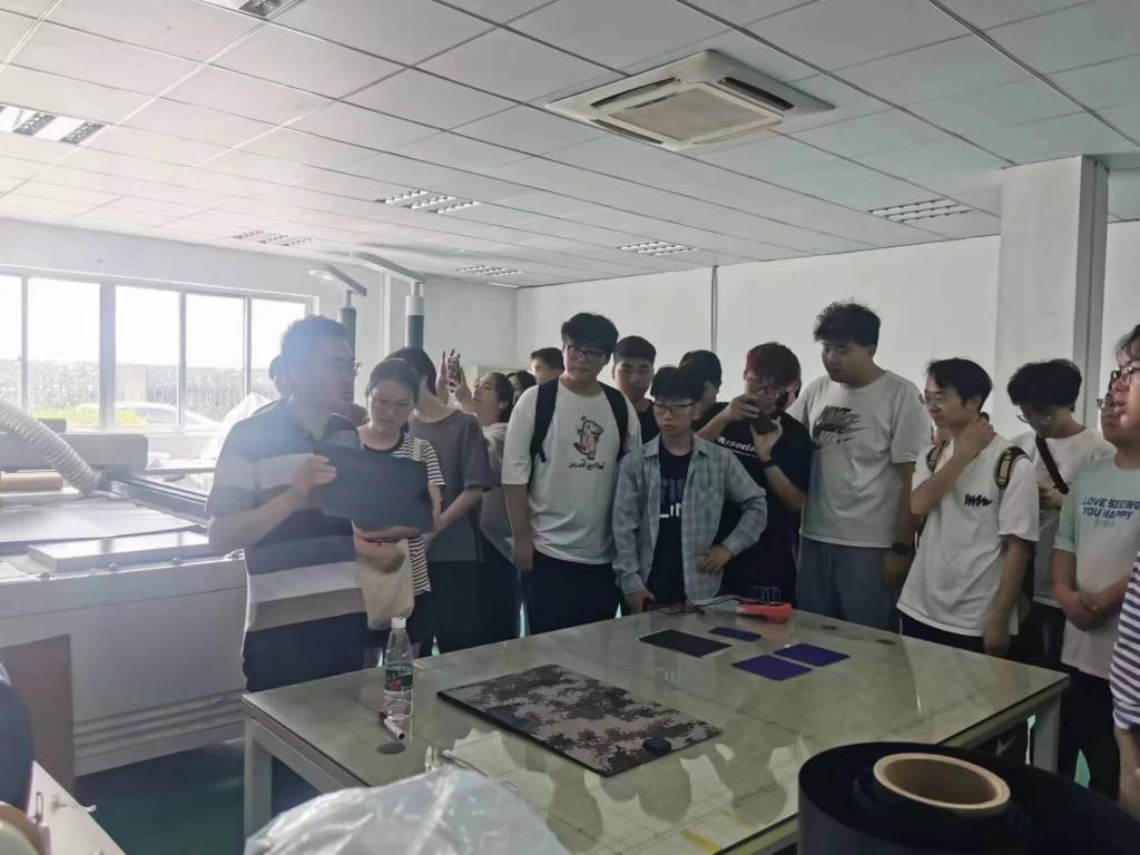 瓦力游戏